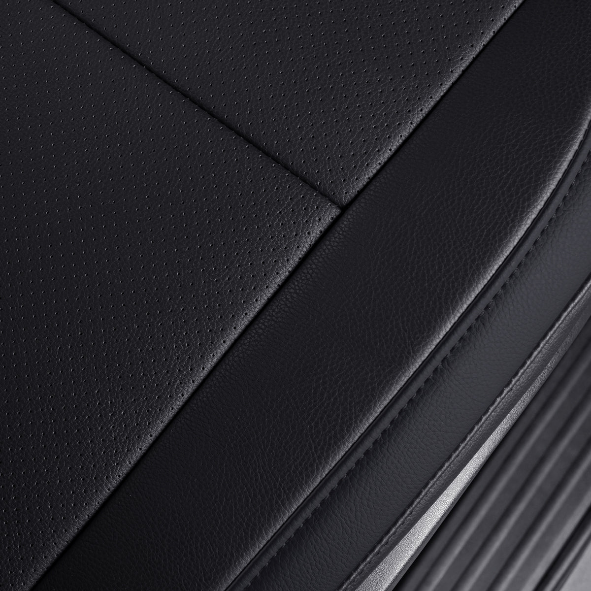 LUCKYMAN CLUB 2018-2025 Titan Seat Covers Waterproof leather Fit Nissan SV PRO-4X Platinum Reserve S SL Crew Caba and Extended Cab&Regular Cab truck seat cover