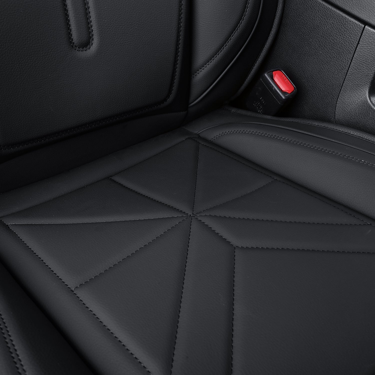 LUCKYMAN CLUB 2005-2023 Tacoma Seat Covers Custom Double Cab,Waterproof leather seat cover, all seasons including trims like SR, SR5, Limited, TRD Off Road, TRD Pro, TRD Sport, etc. comfortable and breathable