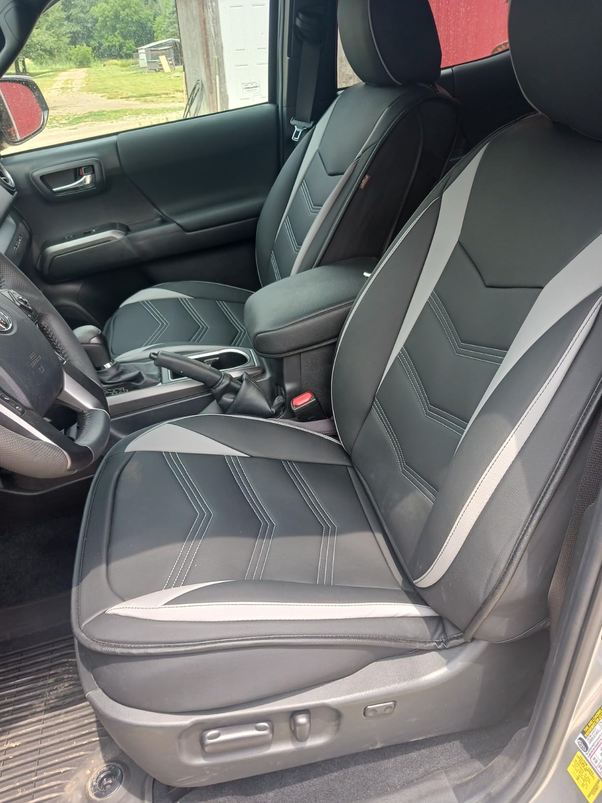 LUCKYMAN CLUB 2005-2025 Tacoma Seat Covers Full Set Waterproof leather for Tacoma Double/Crew Cab SR SR5 TRD Sport TRD Off-Road PreRunner Trims, with Waterproof Faux Leather All-enveloping, four seasons general, wear-resistant and scratch-resistant