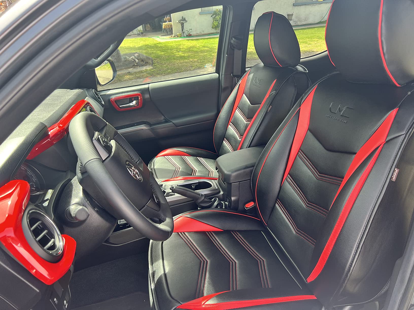 LUCKYMAN CLUB 2005-2025 Tacoma Seat Covers Full Set Waterproof leather for Tacoma Double/Crew Cab SR SR5 TRD Sport TRD Off-Road PreRunner Trims, with Waterproof Faux Leather All-enveloping, four seasons general, wear-resistant and scratch-resistant