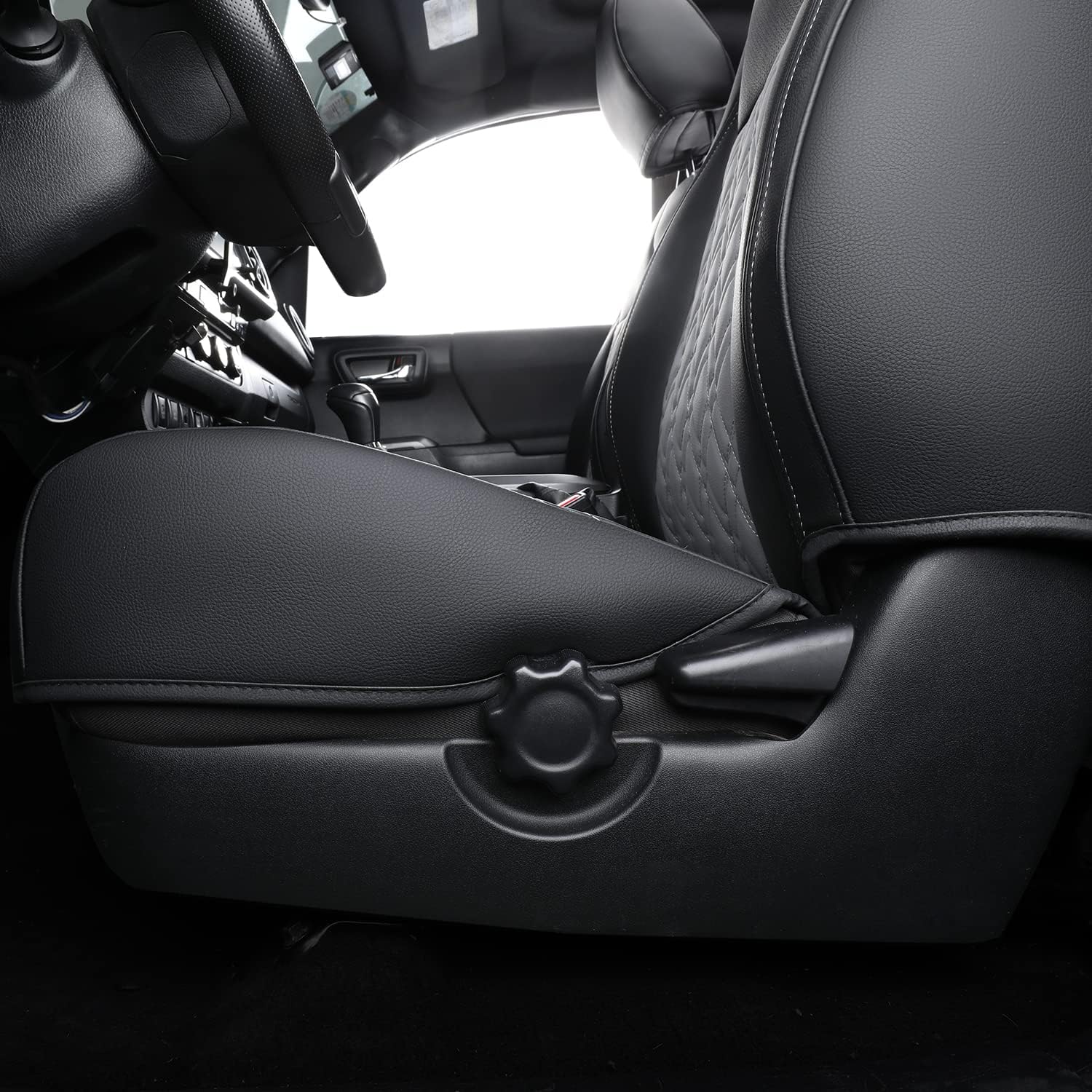 LUCKYMAN CLUB Tacoma Seat Covers, Fit for 2016-2025 Tacoma Crew Double Cab SR SR5 TRD Sport TRD Off-Road TRD PRO and SR SR5 TRD Sport TRD Off-Road TRD PRO Limited with Water Proof Faux Leather
